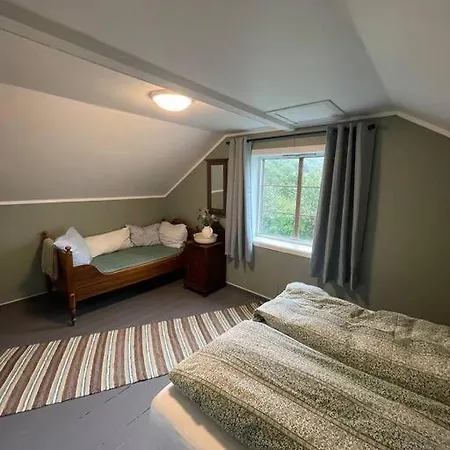 Koselig Hus Med Strandlinje