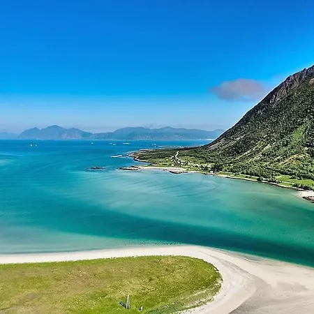 Koselig Hus Med Strandlinje Holiday home